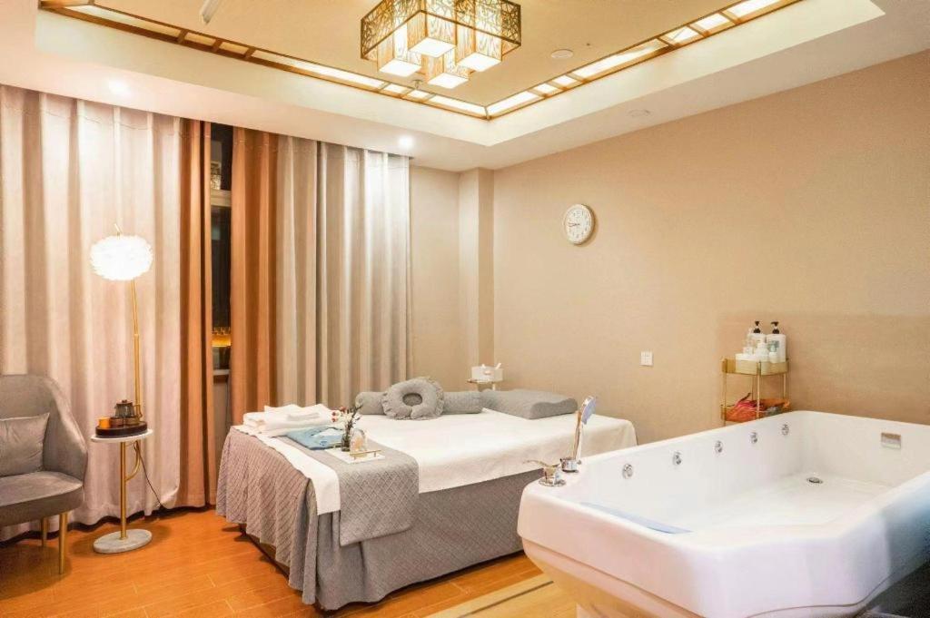 Shangri-La Original Density Hotel מראה חיצוני תמונה